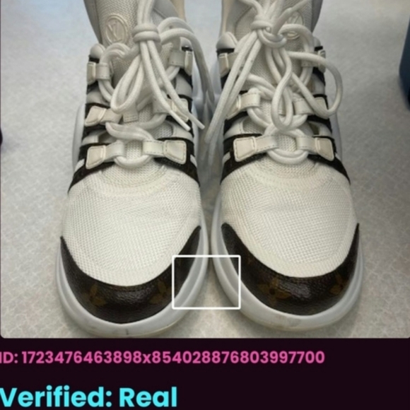 Louis Vuitton Archlight Sneaker - Picture 8 of 9